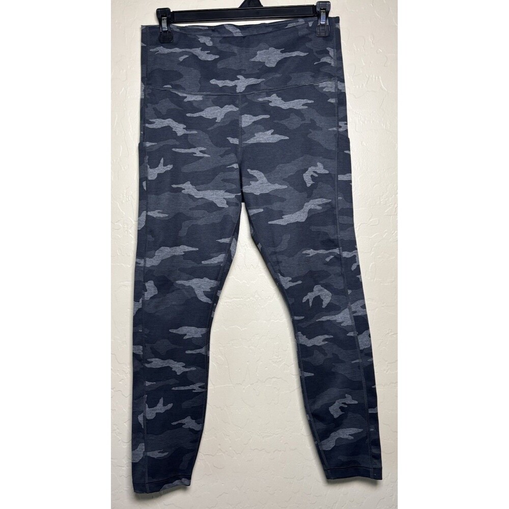 Athleta Ultimate Camo 7/8 Tight Womens Gray Black Camo High Rise Leggings Medium